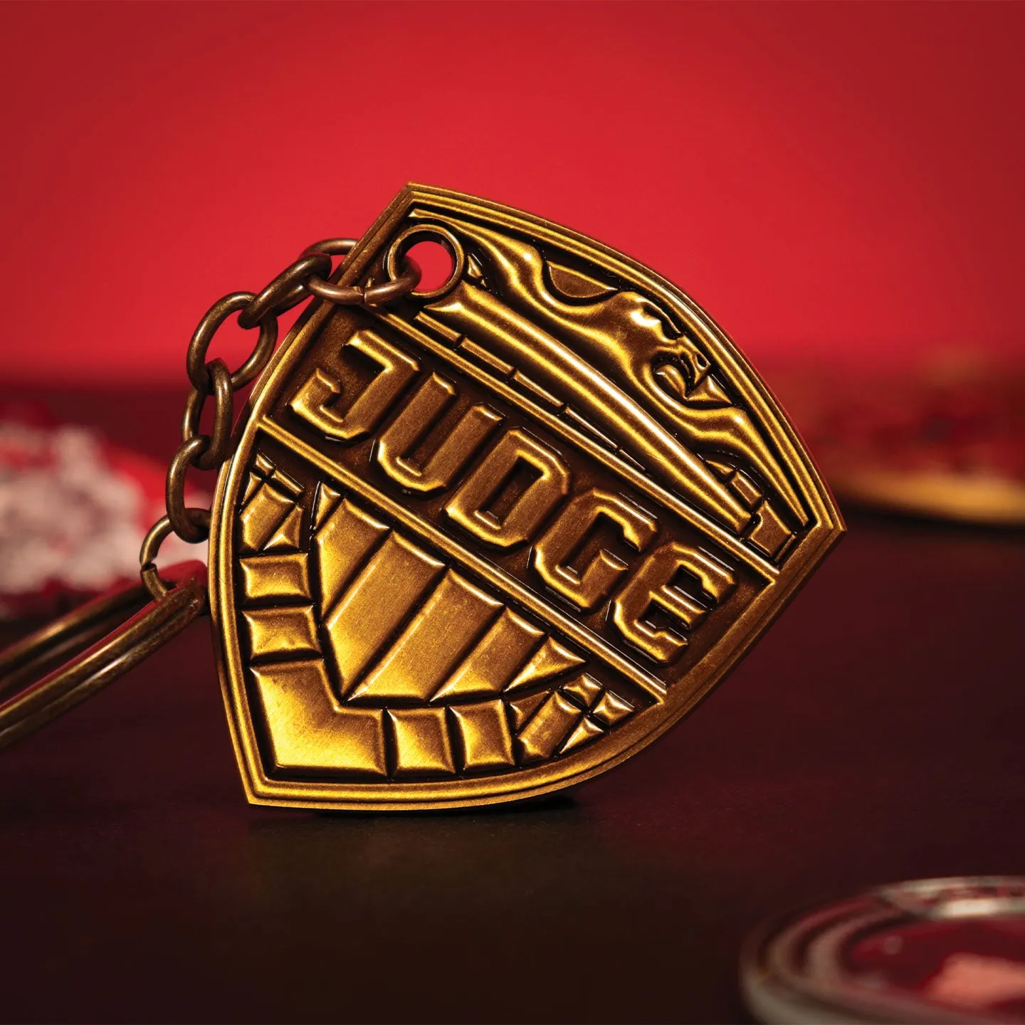 Fanattik 2000 AD Judge Dredd Badge Schlüsselanhänger 54mm