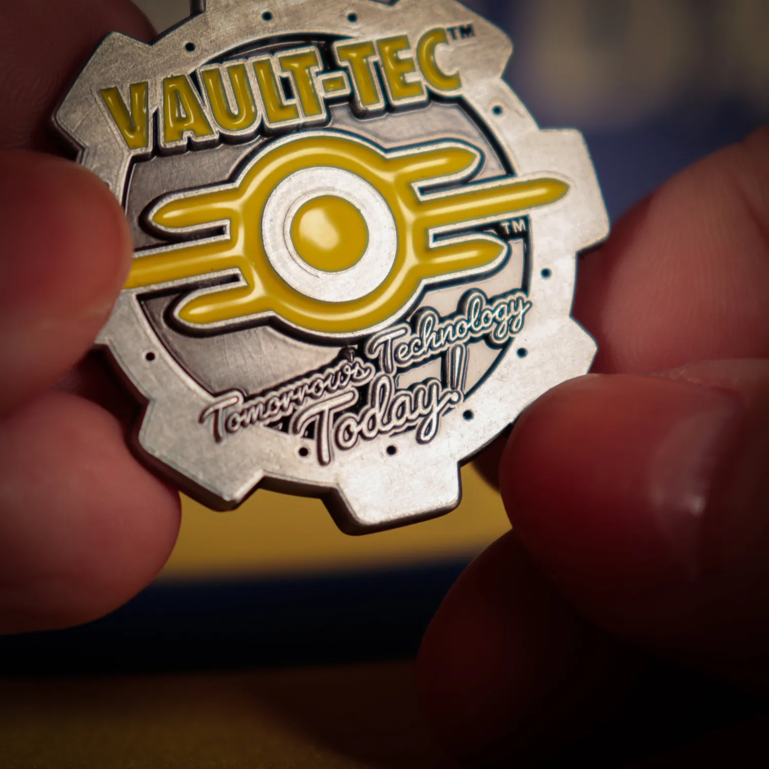 Fanattik Fallout Vault 111 Tür Sammlermünze Emaille