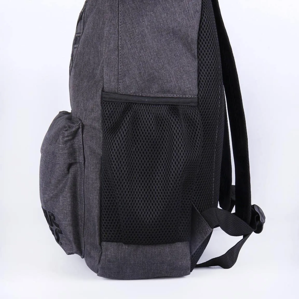Cerdá Star Wars The Mandalorian Schulrucksack 31x44x16 bunt